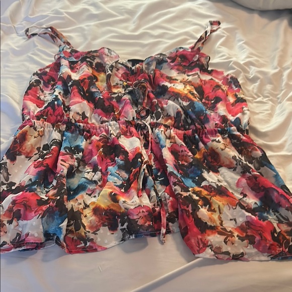 Torrid tank top - Picture 1 of 3